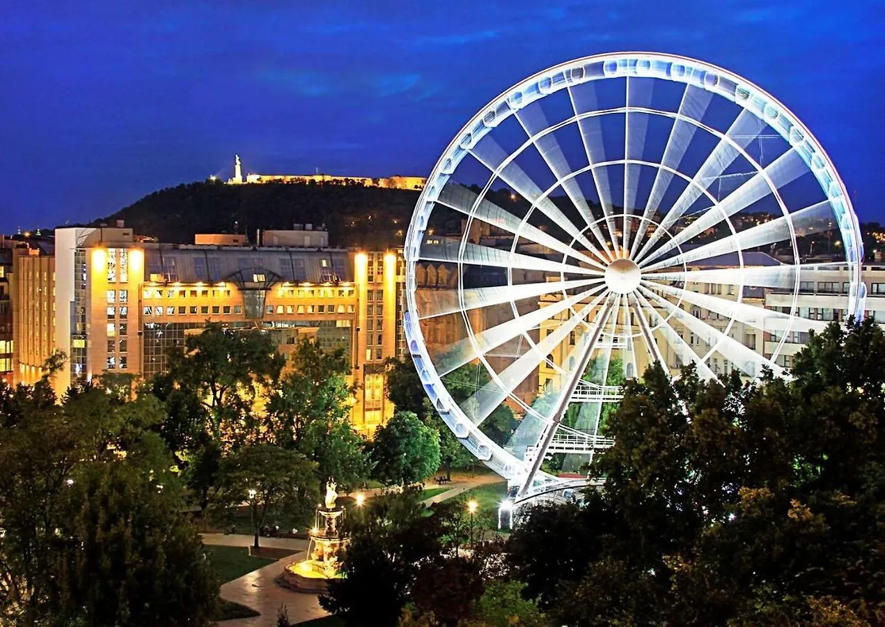 Economy Downtown Design Apartments - Free Parking - Balcony - Super Puplic Transport - Ac Budapesta