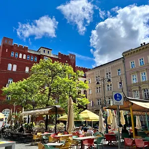 Cedar - Palace District Budapesta