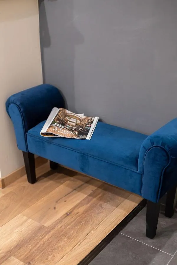 Economy Downtown Design Apartments - Free Parking - Balcony - Super Puplic Transport - Ac Budapest